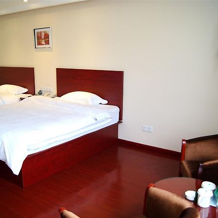 Greentree Inn Liaoning Dalian Development Zone Jinma Road Pedestrian Street Express Hotel Dış mekan fotoğraf