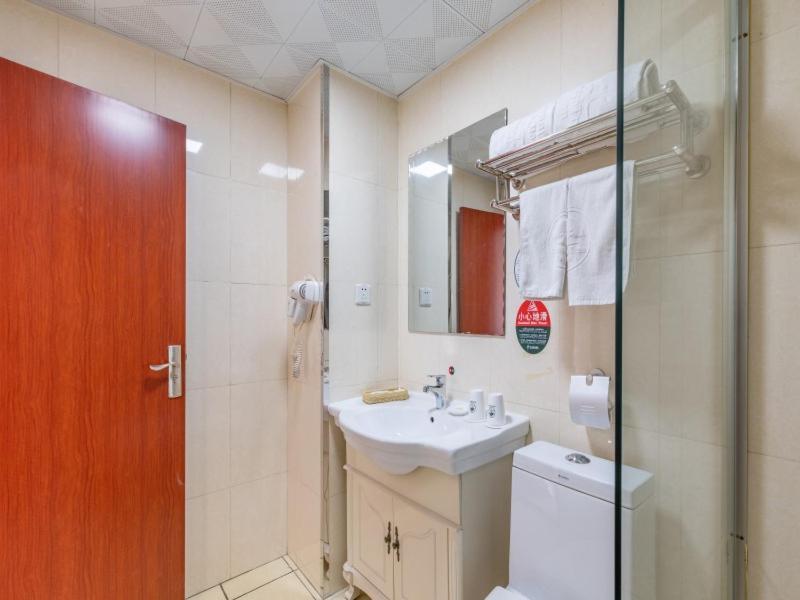 Greentree Inn Liaoning Dalian Development Zone Jinma Road Pedestrian Street Express Hotel Dış mekan fotoğraf