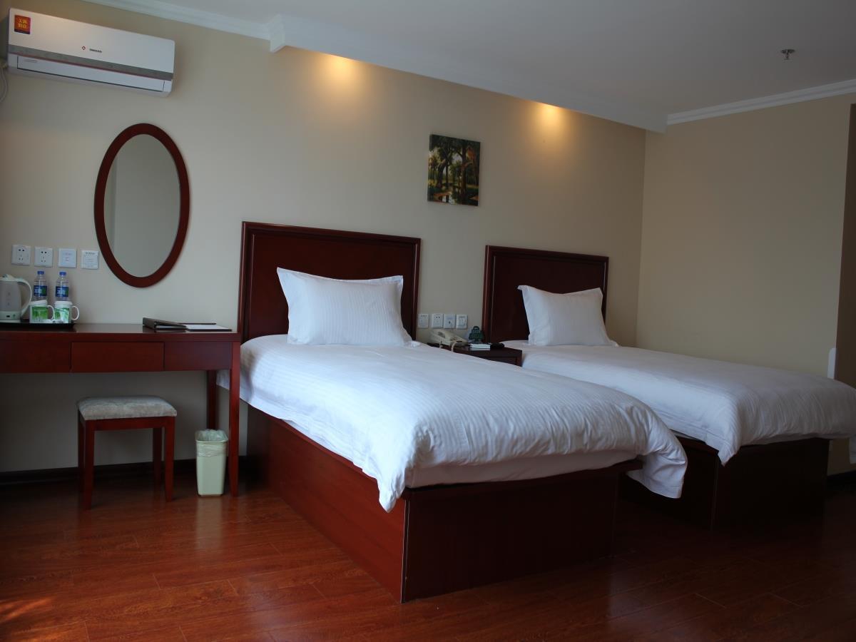 Greentree Inn Liaoning Dalian Development Zone Jinma Road Pedestrian Street Express Hotel Dış mekan fotoğraf