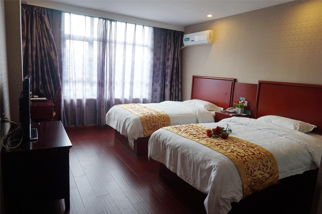 Greentree Inn Liaoning Dalian Development Zone Jinma Road Pedestrian Street Express Hotel Dış mekan fotoğraf