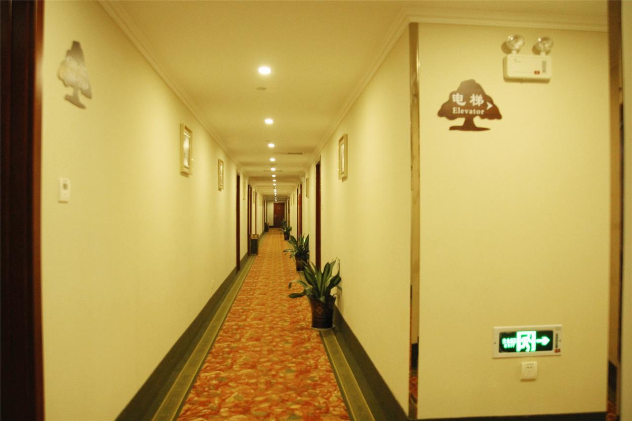 Greentree Inn Liaoning Dalian Development Zone Jinma Road Pedestrian Street Express Hotel Dış mekan fotoğraf
