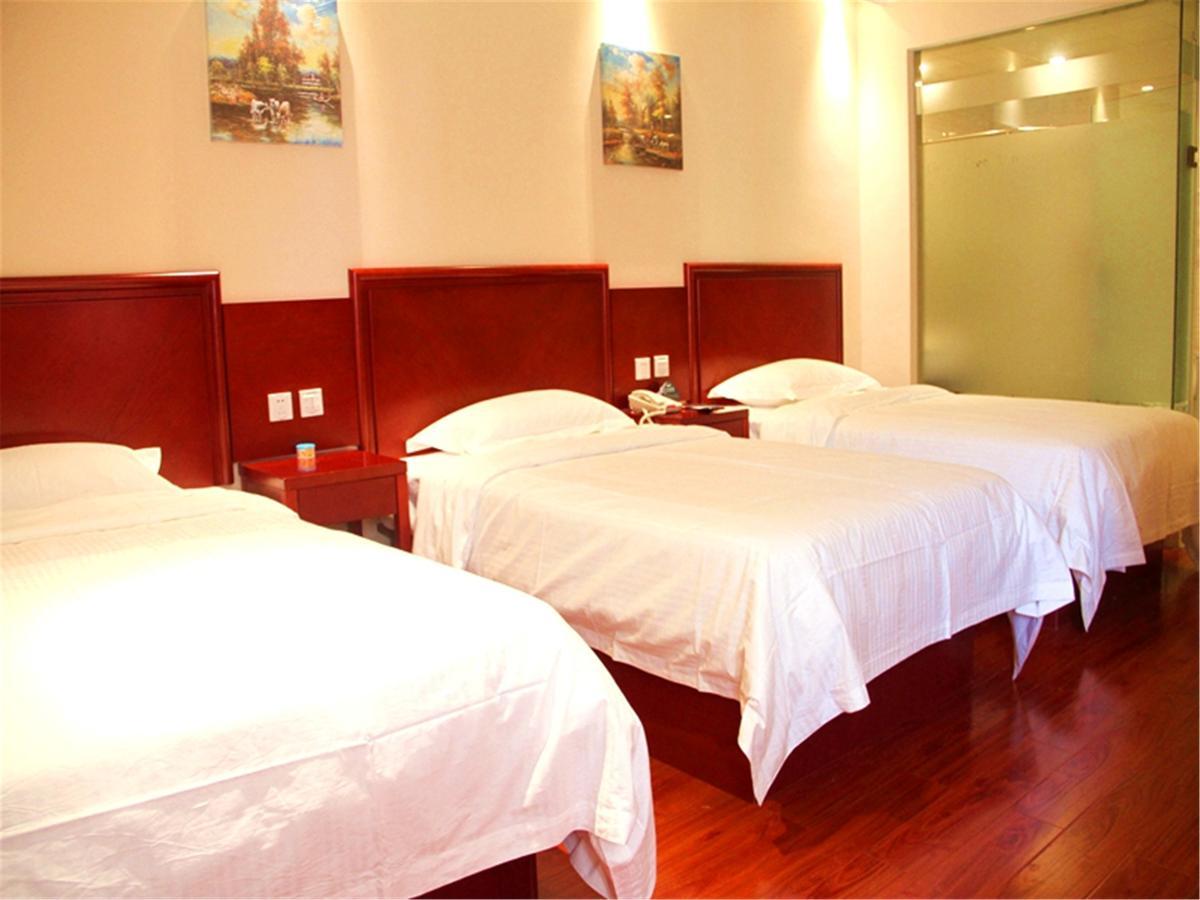 Greentree Inn Liaoning Dalian Development Zone Jinma Road Pedestrian Street Express Hotel Dış mekan fotoğraf