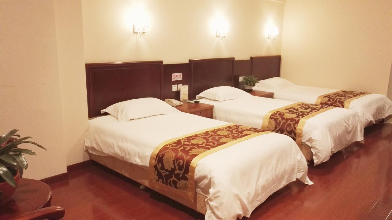 Greentree Inn Liaoning Dalian Development Zone Jinma Road Pedestrian Street Express Hotel Dış mekan fotoğraf
