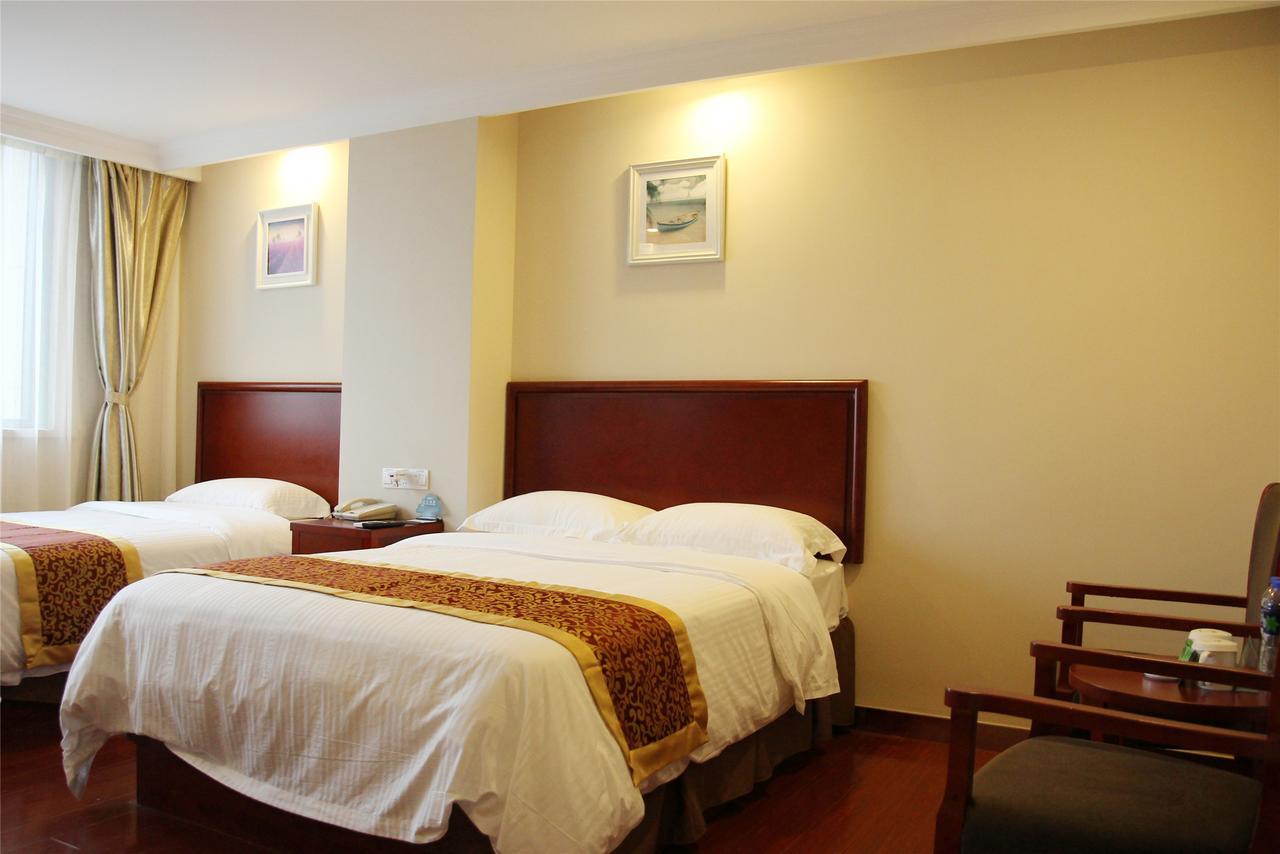 Greentree Inn Liaoning Dalian Development Zone Jinma Road Pedestrian Street Express Hotel Dış mekan fotoğraf