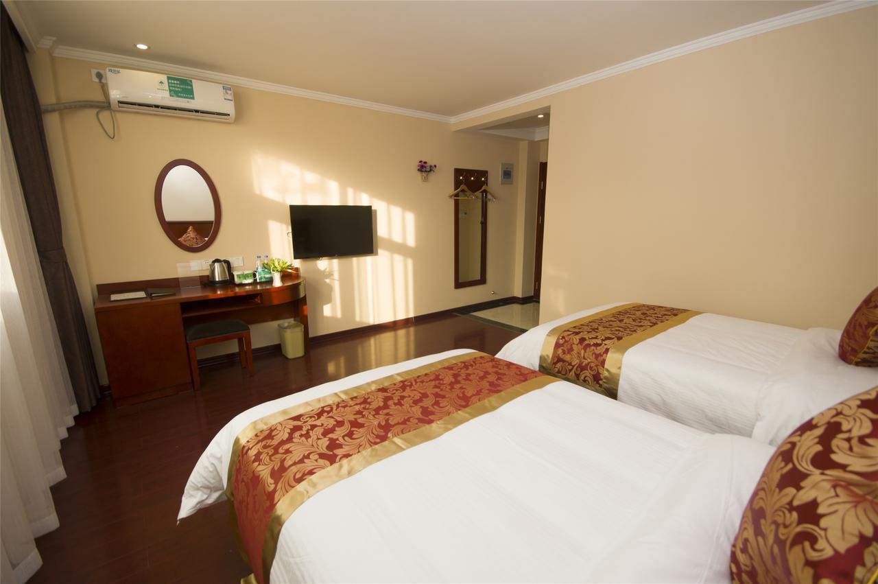 Greentree Inn Liaoning Dalian Development Zone Jinma Road Pedestrian Street Express Hotel Dış mekan fotoğraf